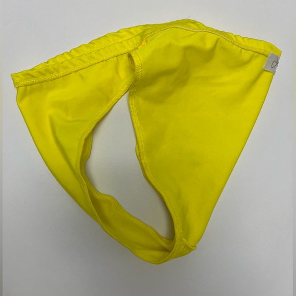 NWOT ⚜️💛⚜️ Laina Rauma lime color High Jump bikini bottom - Picture 9 of 15
